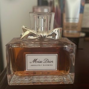 Miss Dior Absolutely Blooming